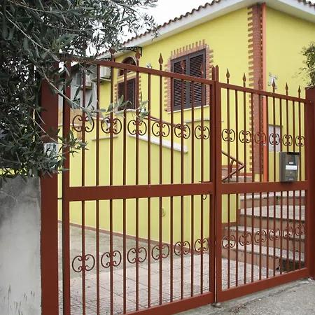 Sunflower's Apartment
